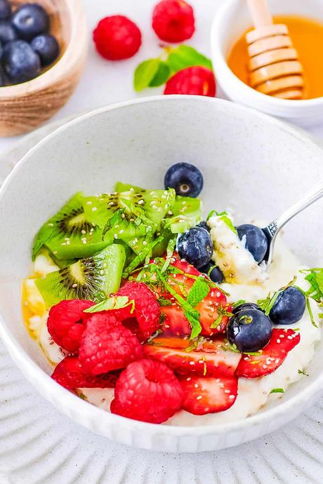 Cottage Cheese With Fruit