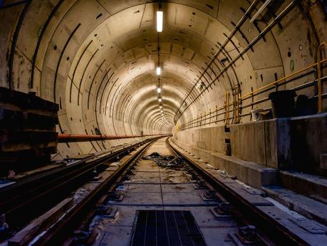 london-underground-tunnel