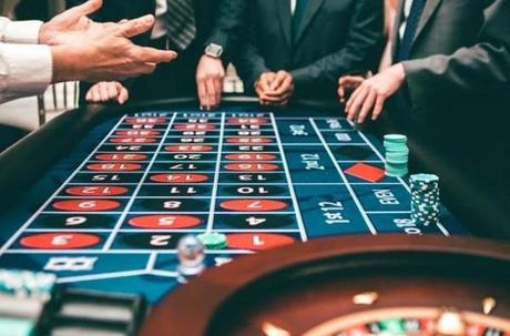 Top 10 Ways Online Gambling Has Made Casinos Up Their Game