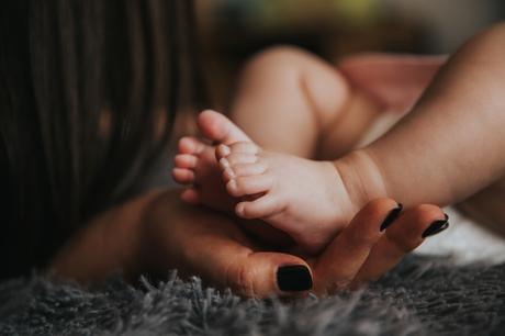 3 Simple Ways to Care For Your Child's Feet