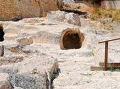 Walk from Damascus Gate Tombs Davidic Dynasty. JERUSALEM (video)