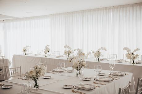 destination-wedding-santorini-romantic-white-florals_32