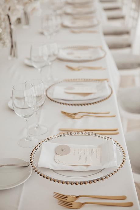 destination-wedding-santorini-romantic-white-florals_33