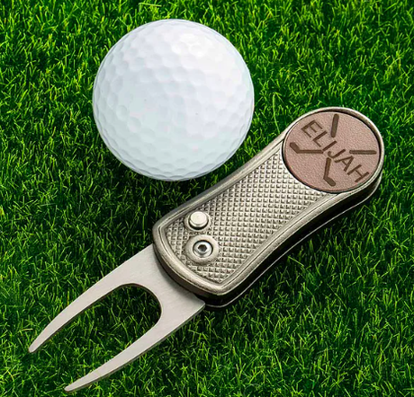 Unwrapping the Perfect Gifts for Golf Enthusiasts 2 Unwrapping the Perfect Gifts for Golf Enthusiasts