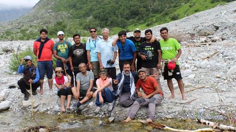 How to reach Valley of Flowers ? Ghangaria to Valley of flowers and back to Ghangaria