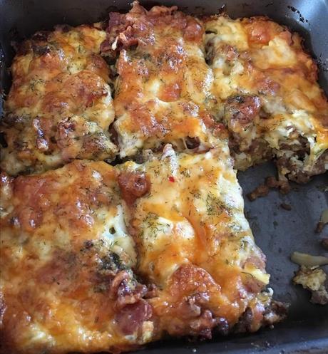 Low-Carb Bacon Cheeseburger