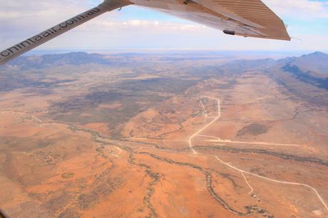 flying-captions-view-from-cessna-over-australian-outback