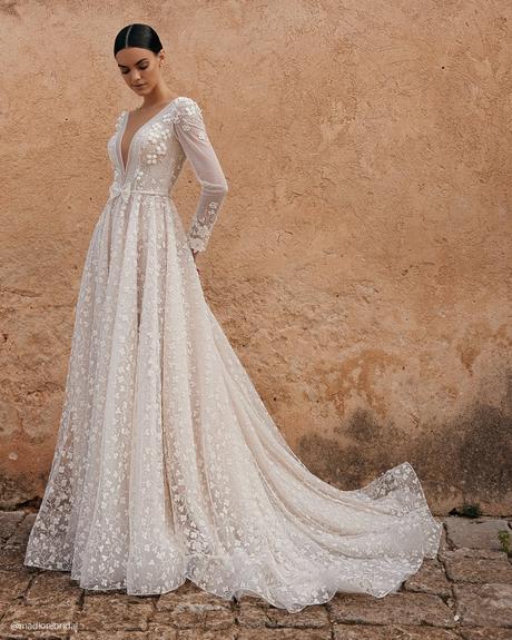 ariamo bridal dresses a line with long sleeves floral appliques madioni