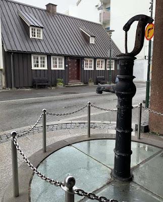 VISITING MUSEUMS IN REYKJAVIK, ICELAND: Guest Post by Caroline Hatton