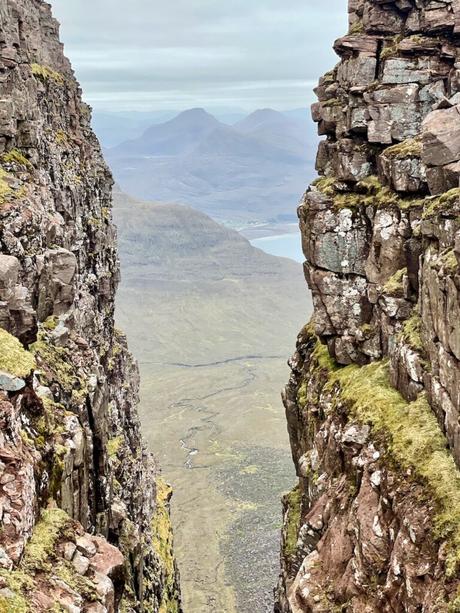 Chimney-near-summit-of-beinn-alligin