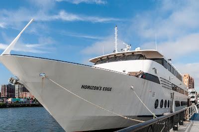 Horizon's Edge from stem to stern