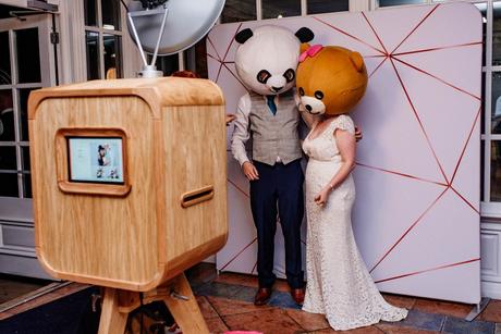 DIY Wedding Photo Booth Ideas: Add Fun and Flair to Your Wedding Album