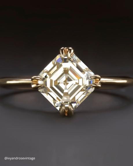 art deco engagement rings ring with a stone in the diamond shape