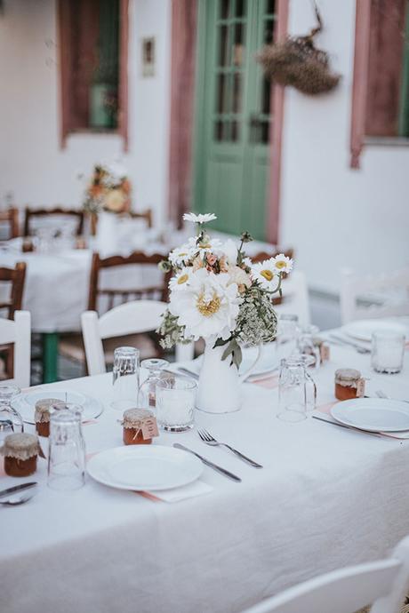 wildly-romantic-wedding-folegandros-beautiful-dahlias_36