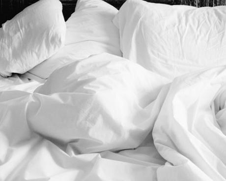 Sleeping Soundly: Cotton or Linen Bed Sheet Preferences