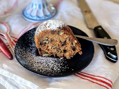 Applesauce Bundt Cake