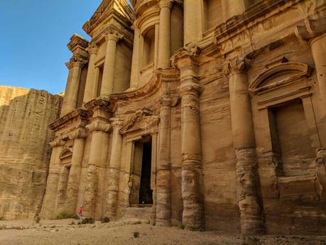 Petra – Jordan’s Ancient City & New World Wonder