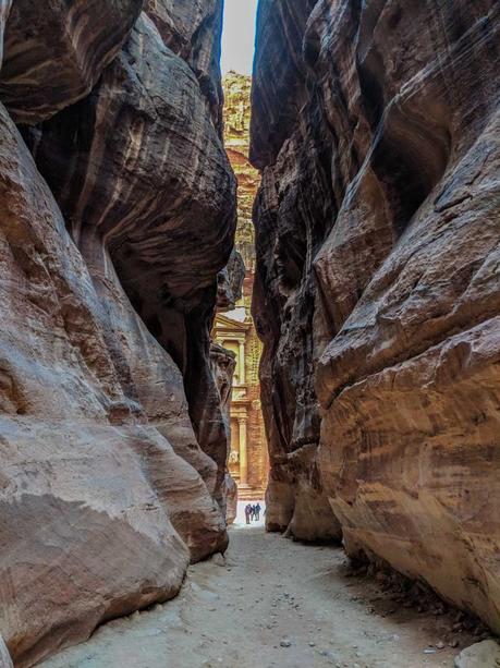 Petra – Jordan’s Ancient City & New World Wonder