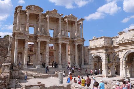 Visiting Ephesus: Turkey’s Ancient Greek City Full Of History