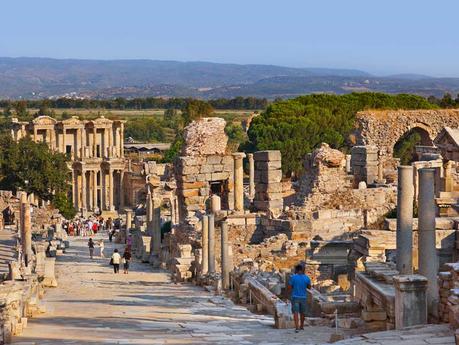 Visiting Ephesus: Turkey’s Ancient Greek City Full Of History