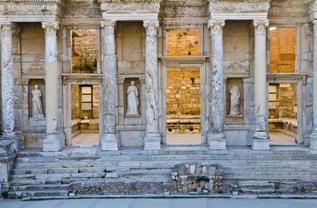 Visiting Ephesus: Turkey’s Ancient Greek City Full Of History