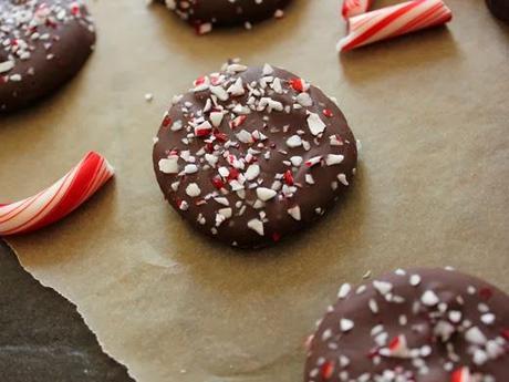 Chocolate Peppermint Crackers, or a Thin Mint Copycat Recipe