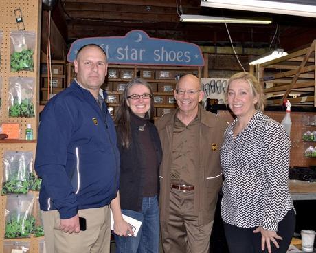 Congressman Peter DeFazio Delivers UPS to Soft Star Shoes