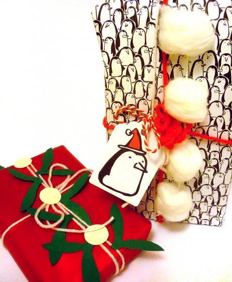 A Handmade Christmas: GIFT WRAP