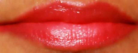 Maybelline Colorsensational Bold Matte Review, Swatches & LOTD: Mat 2 Coral 326