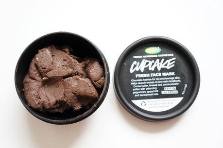 Lush christmas fresh face mask cupcake