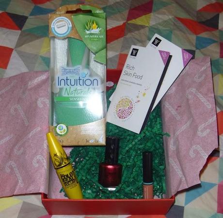 Glossybox December 2013