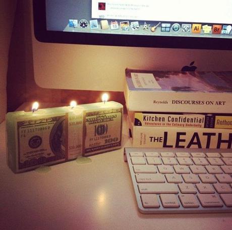 Money Candle 