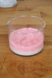 Sugar Body Scrub Tutorial - Last Minute DIY Gift - Using Common Household Ingredients!