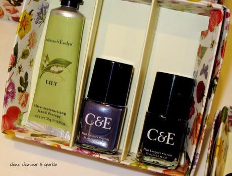 crabtree-evelyn-holiday-2013-nail-polish-set-2