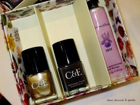 crabtree-evelyn-holiday-2013-nail-polish-set-1