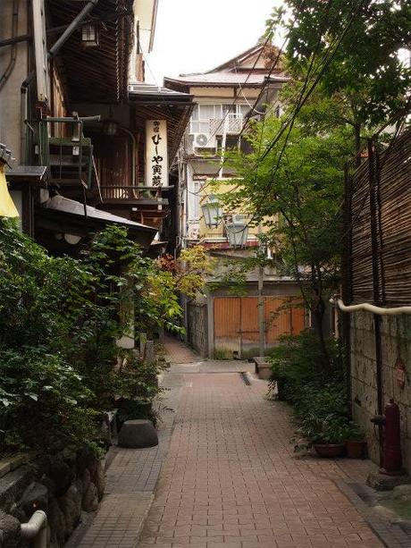 P9100018 ノスタルジックな情緒溢れる渋温泉郷 / Shibu Onsen, a nostalgic hot spring village