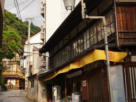 P9100048 ノスタルジックな情緒溢れる渋温泉郷 / Shibu Onsen, a nostalgic hot spring village
