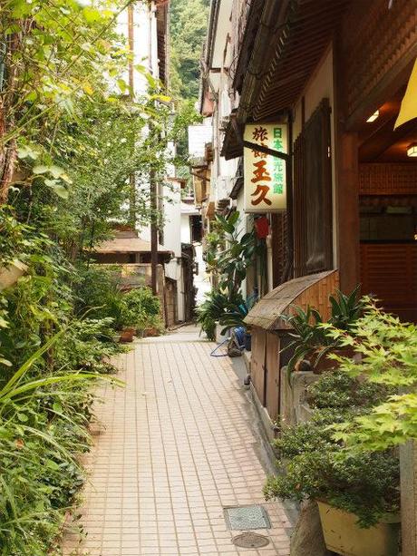 P9100066 ノスタルジックな情緒溢れる渋温泉郷 / Shibu Onsen, a nostalgic hot spring village