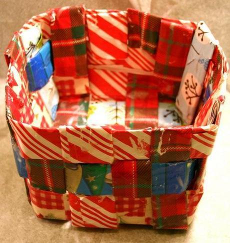 Paper bin Made with used wrapping paper