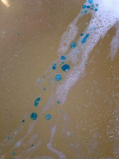 Lush Star Light Star Bright Bath Melt