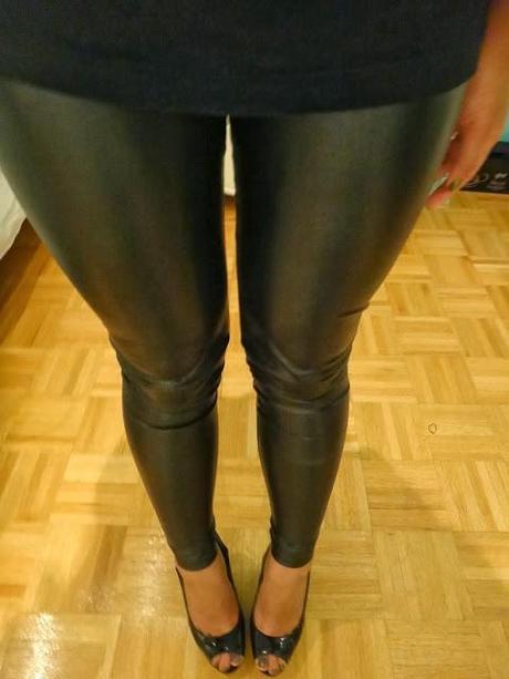 Style Diary: Leather Leggings