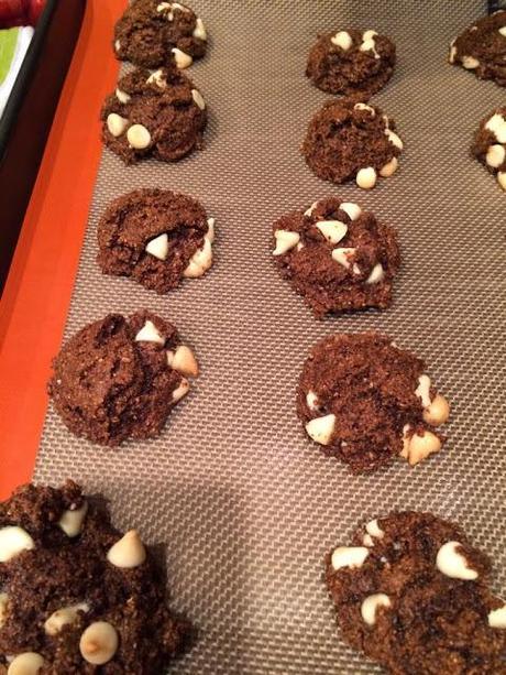 Gingerbread White Chocolate Chip Cookies