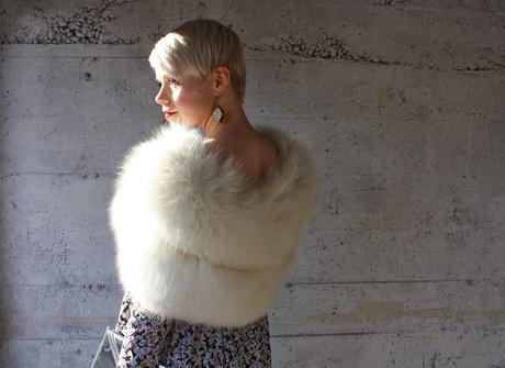 dress, new years eve, fashion, seattle, blonde, silver shoes, vintage, fur