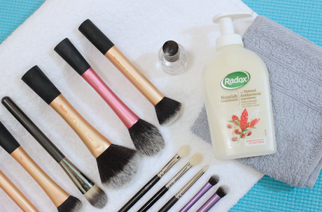 Makeup Brush Cleaning Ritual