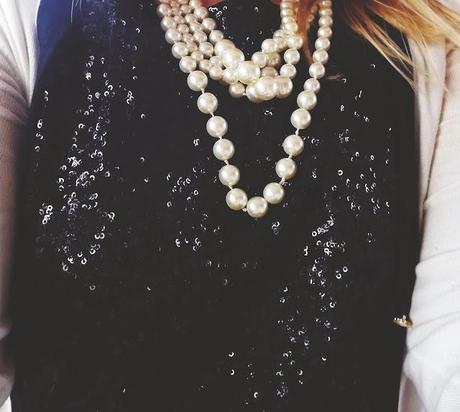 {Channeling Jackie: NYE Styling}
