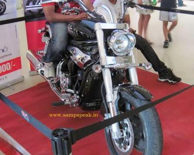 Hyosung Aquila pro 650cc spotted at Express Avenue Mall