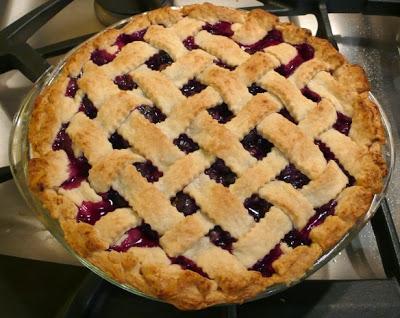 http://recipes.sandhira.com/blueberry-pie.html