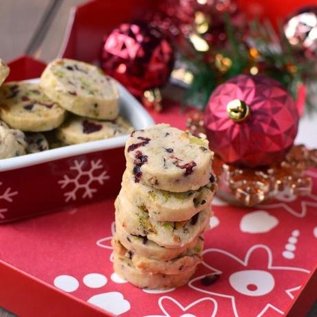 Fruit & Nut Cookies (Pistachio-Cranberry Shortbread Cookies)