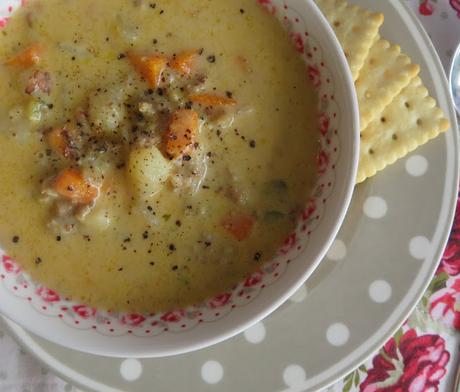 Easy Cheesy Sausage Chowder