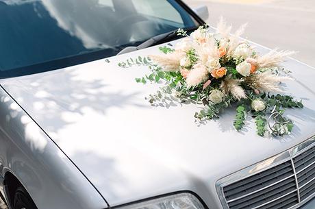 pretty-fall-wedding-sparta-peach-and-white-hues_22x